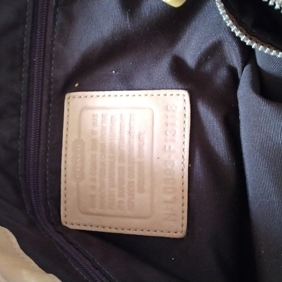 Coach Bag - Picture 5 of 8